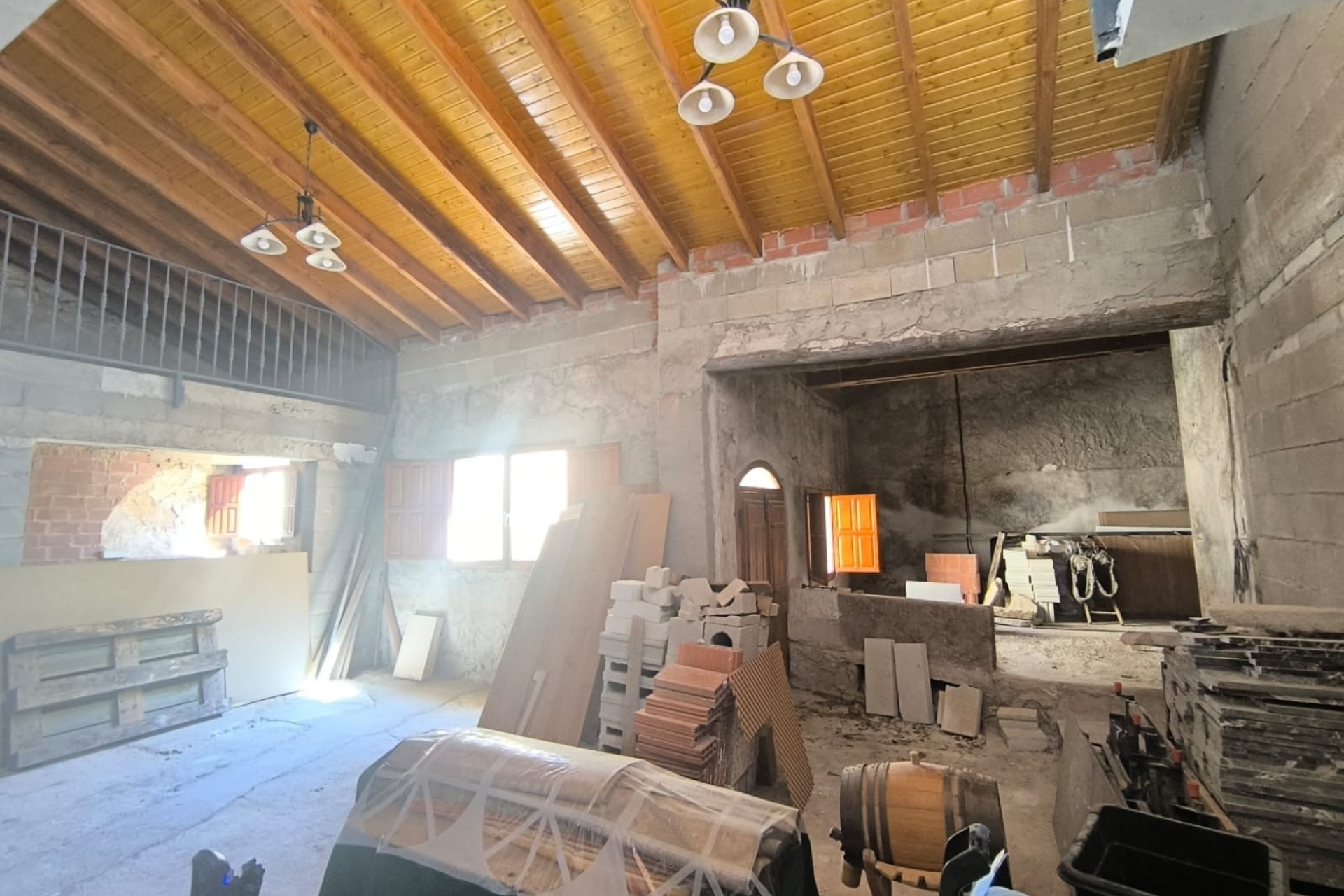 Venta - Chalet Independiente -
Chinorlet
