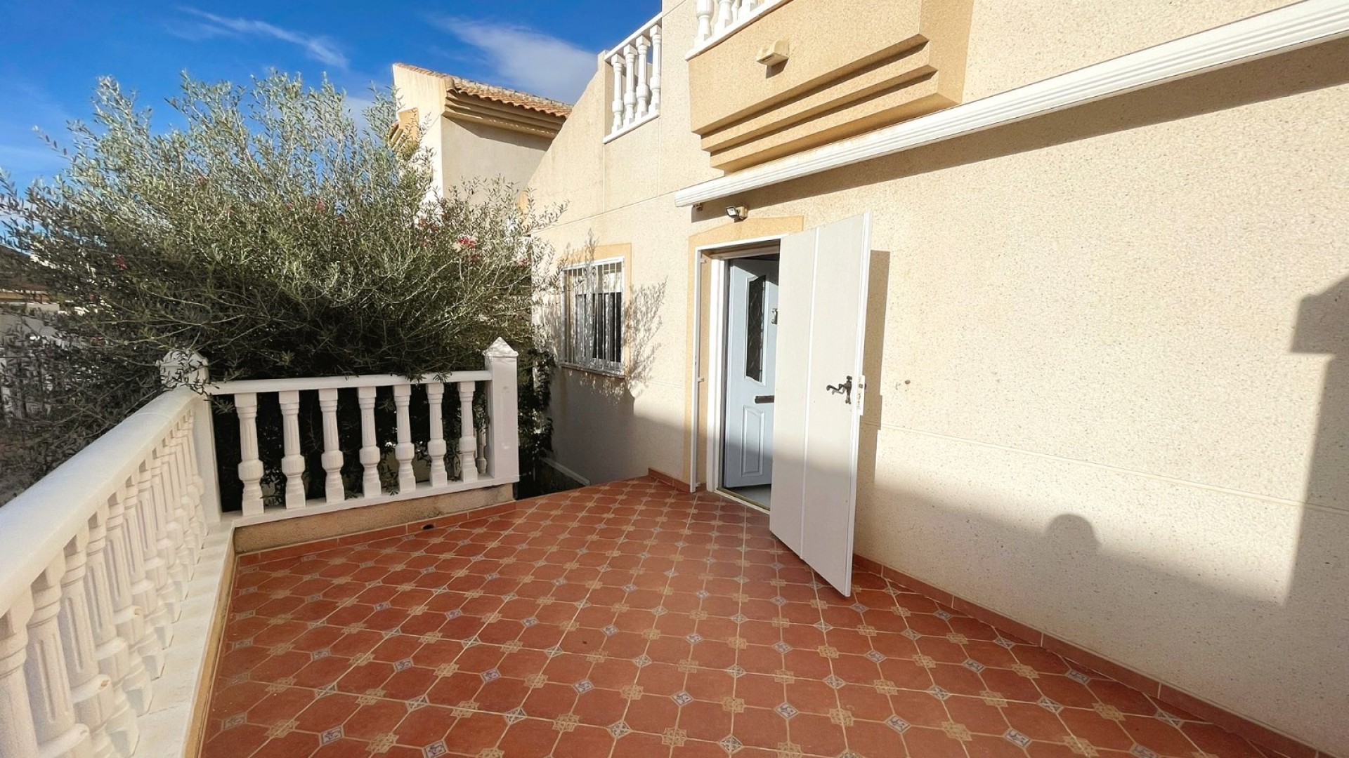 Venta - Chalet Independiente -
Ciudad Quesada - Rojales - Airstrip