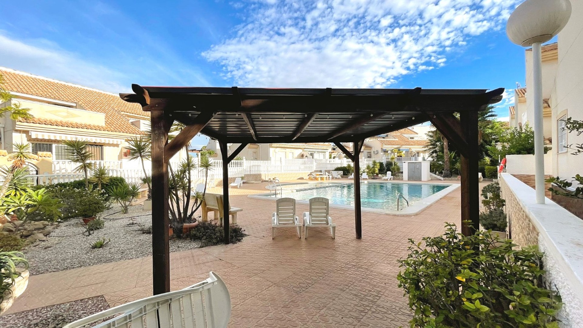 Venta - Chalet Independiente -
Ciudad Quesada - Rojales - Airstrip