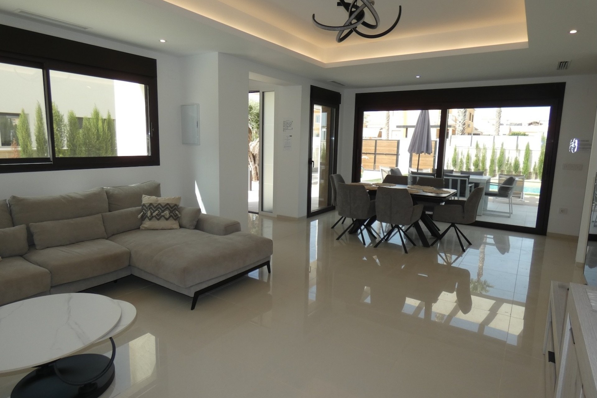 Venta - Chalet Independiente -
Ciudad Quesada - Rojales - Ciudad Quesada