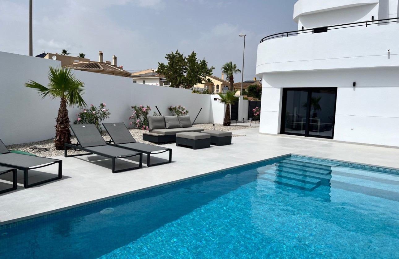 Venta - Chalet Independiente -
Ciudad Quesada - Rojales - Ciudad Quesada