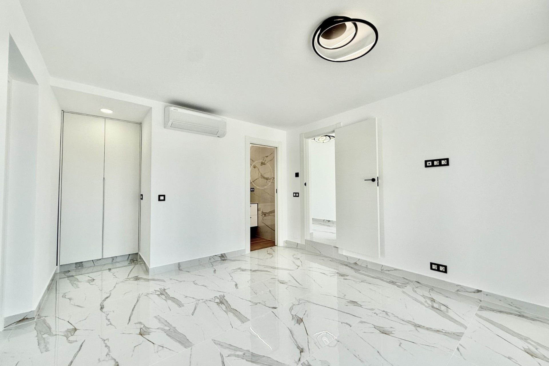 Venta - Chalet Independiente -
Ciudad Quesada - Rojales - Ciudad Quesada