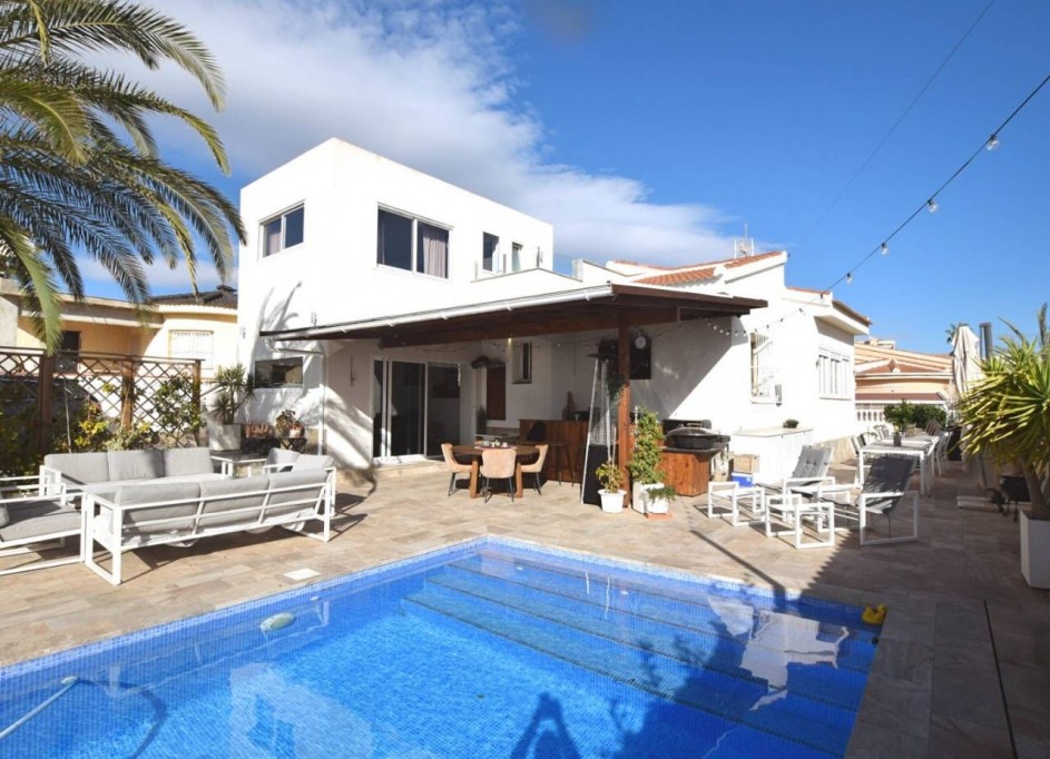 Venta - Chalet Independiente -
Ciudad Quesada - Rojales - Ciudad Quesada