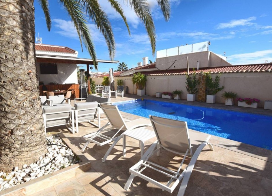 Venta - Chalet Independiente -
Ciudad Quesada - Rojales - Ciudad Quesada