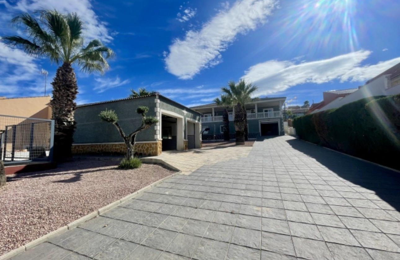 Venta - Chalet Independiente -
Ciudad Quesada - Rojales - Costa Blanca