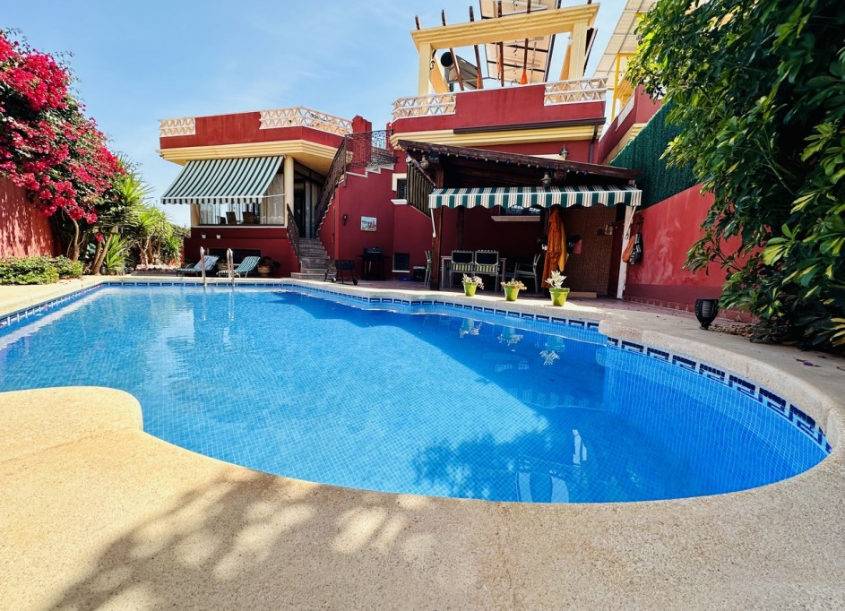 Venta - Chalet Independiente -
Ciudad Quesada - Rojales - Cuidad Quesada