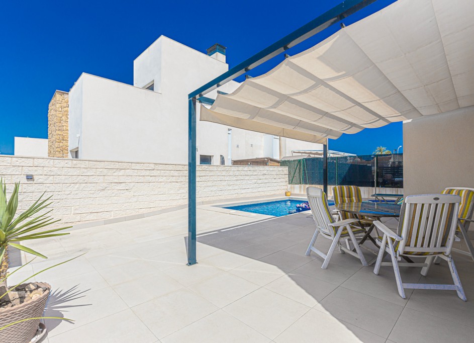 Venta - Chalet Independiente -
Ciudad Quesada - Rojales - Doña Pepa