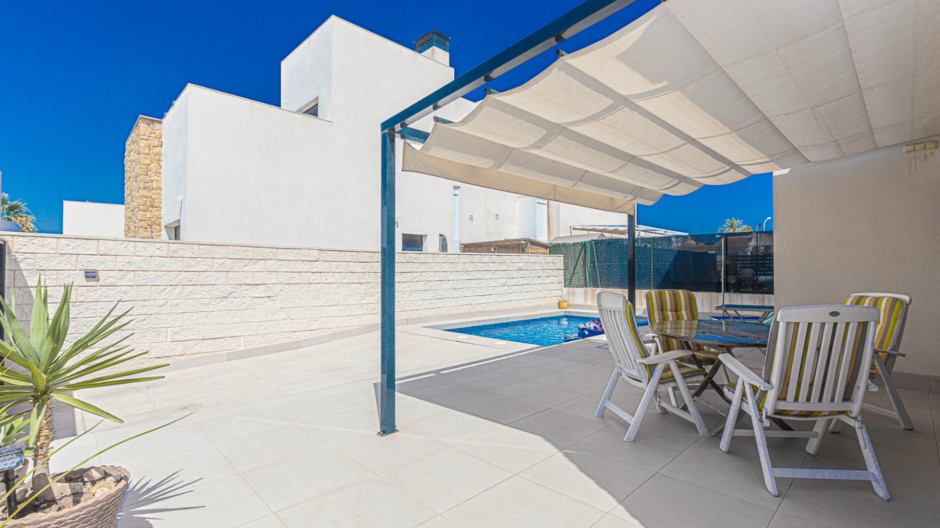 Venta - Chalet Independiente -
Ciudad Quesada - Rojales - Doña Pepa