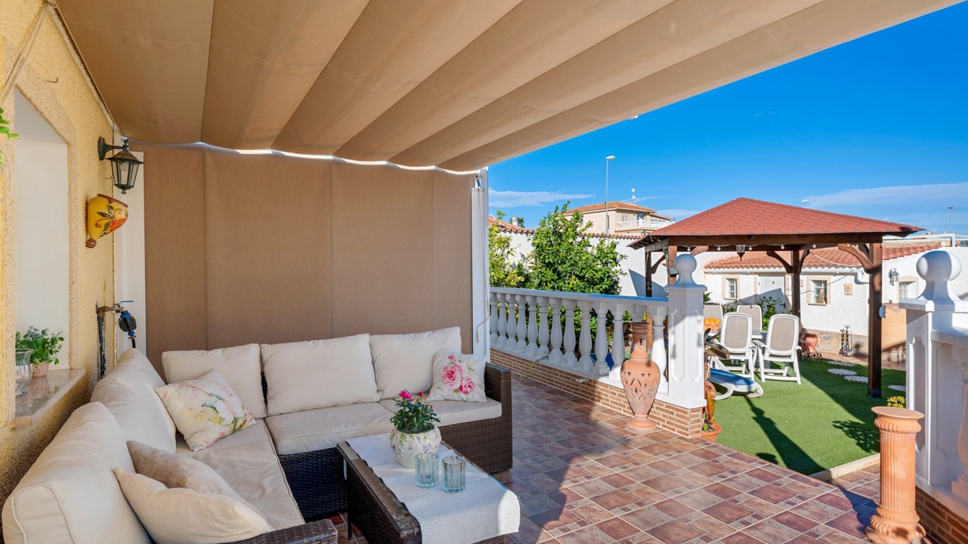 Venta - Chalet Independiente -
Ciudad Quesada - Rojales - Dona Pepa