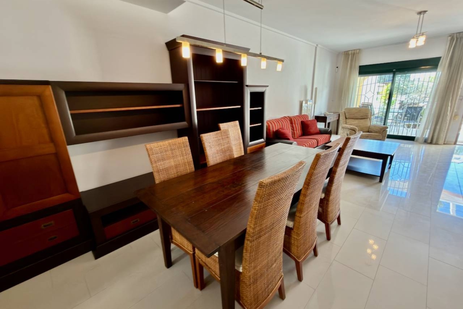 Venta - Chalet Independiente -
Ciudad Quesada - Rojales - Dona Pepa