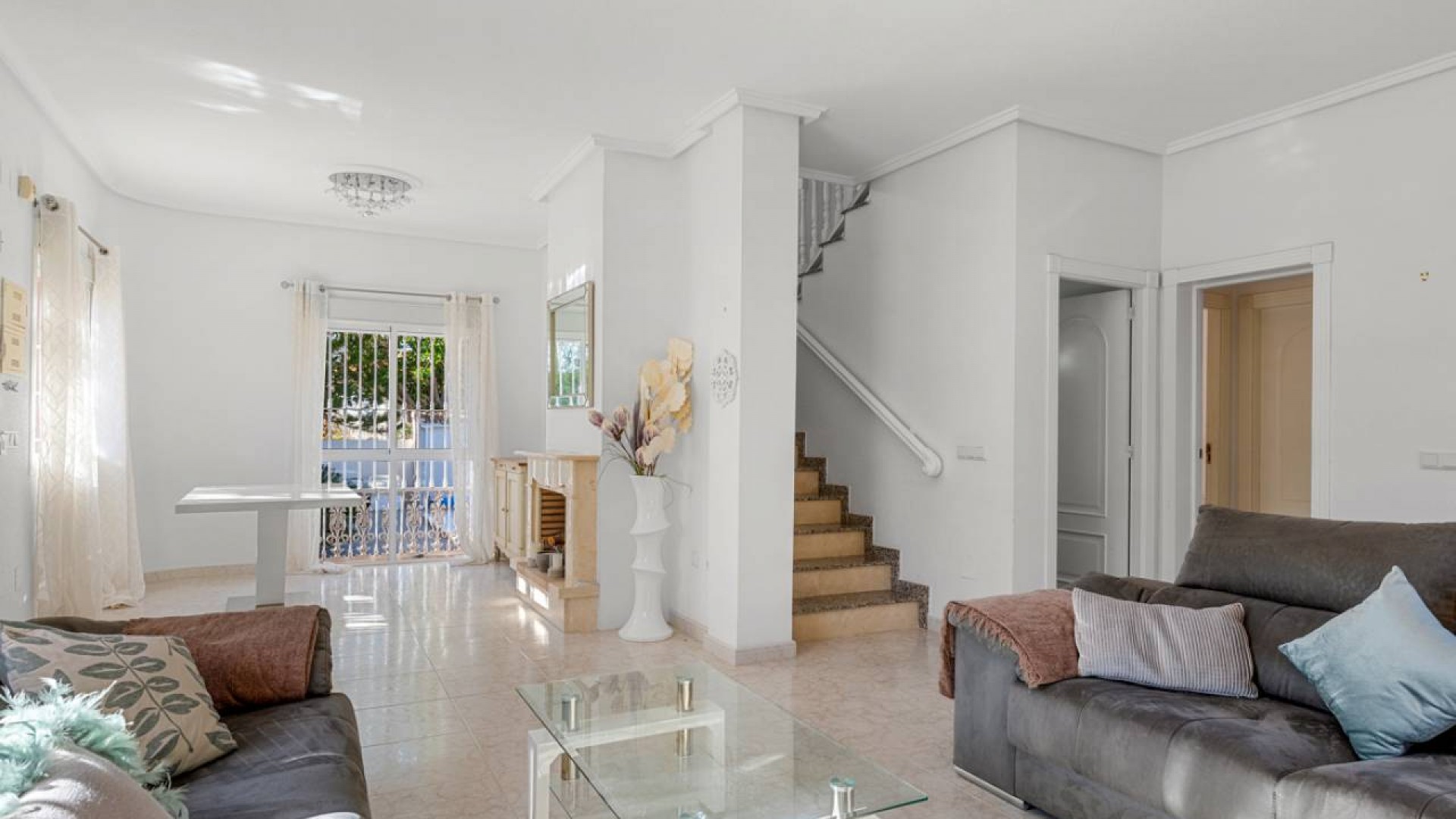 Venta - Chalet Independiente -
Ciudad Quesada - Rojales - Dona Pepa