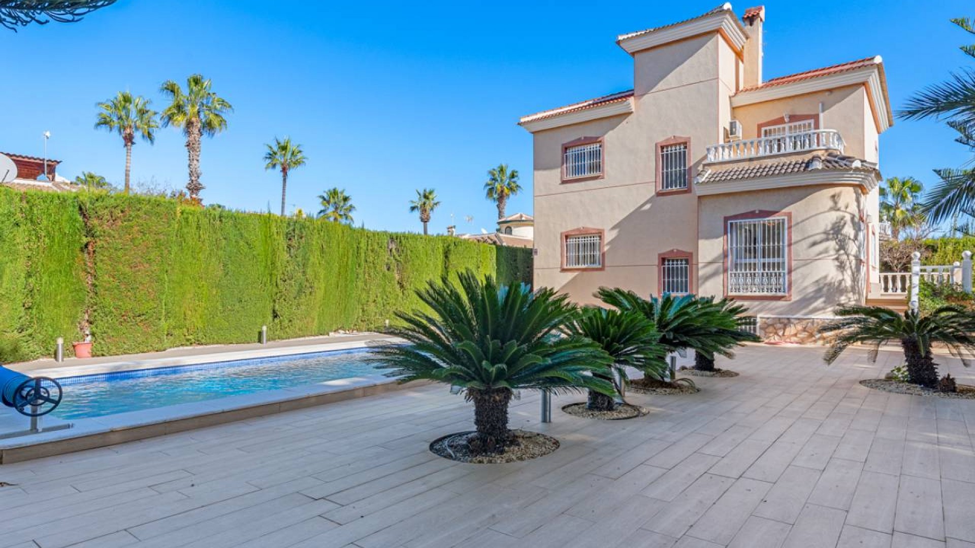 Venta - Chalet Independiente -
Ciudad Quesada - Rojales - Dona Pepa