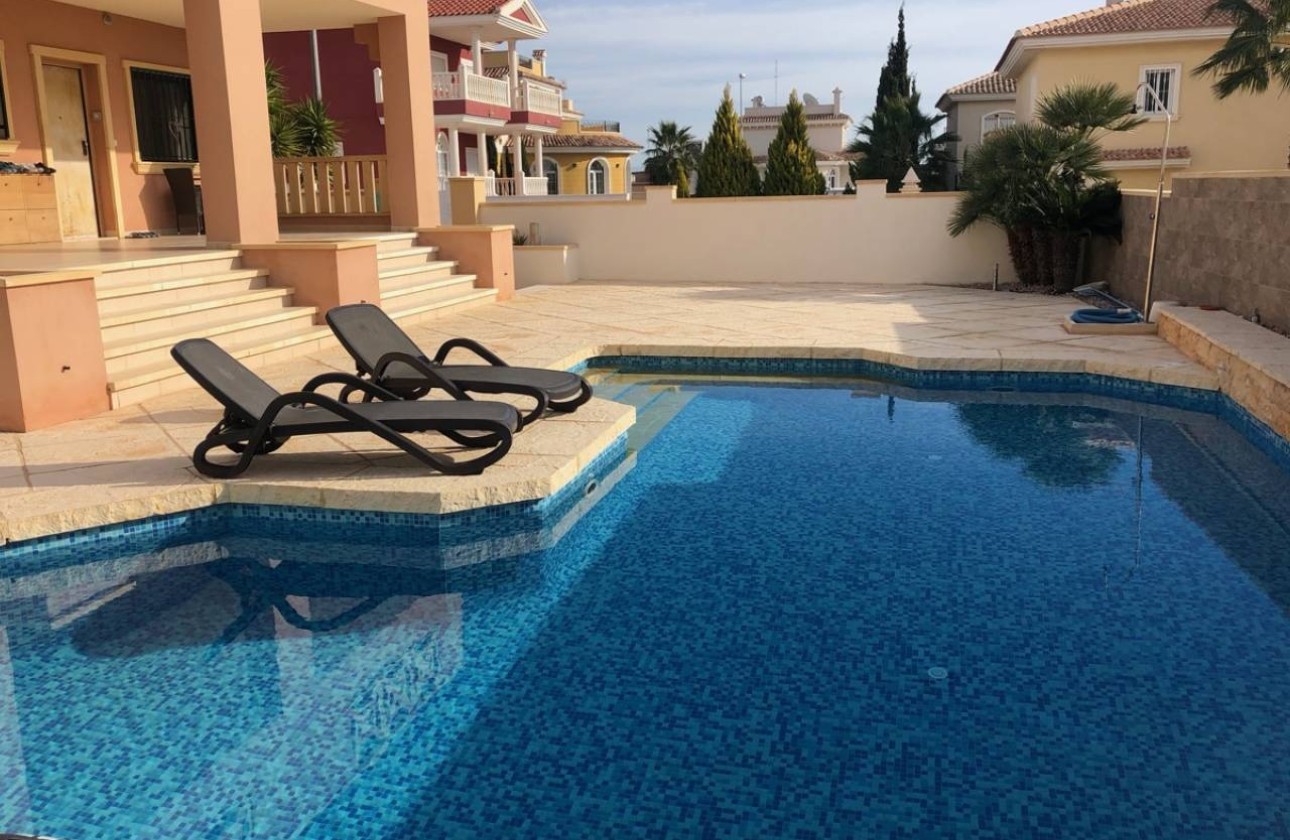 Venta - Chalet Independiente -
Ciudad Quesada - Rojales - La Fiesta