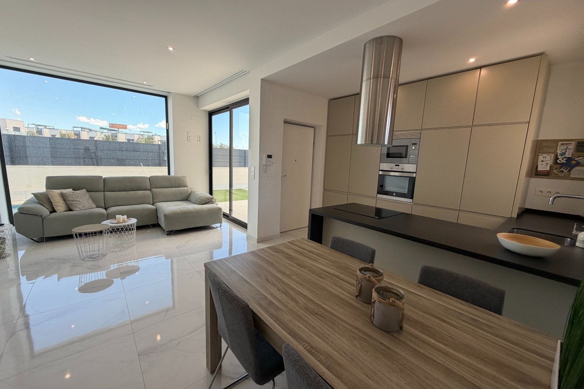 Venta - Chalet Independiente -
Ciudad Quesada - Rojales - La Laguna