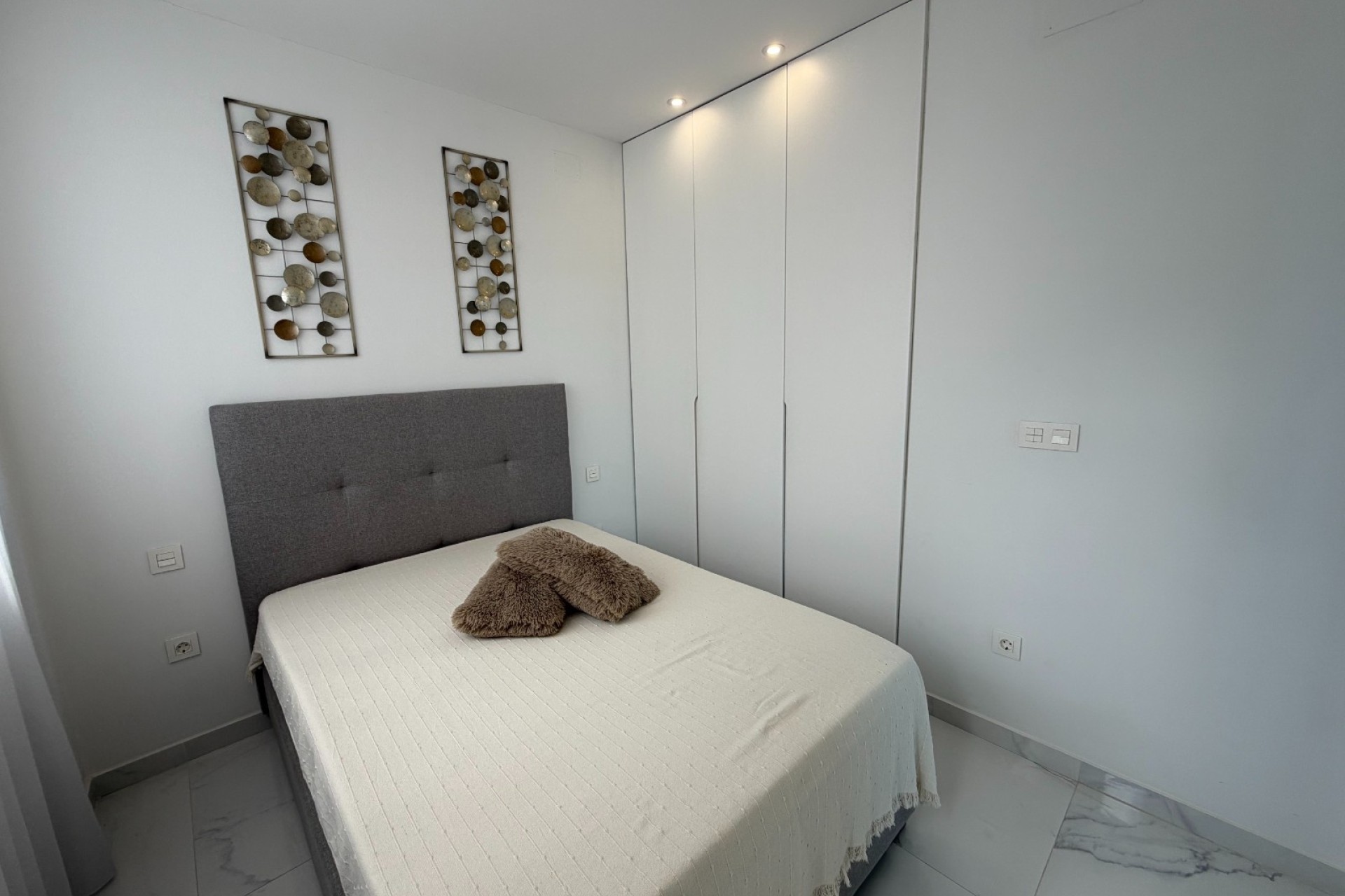 Venta - Chalet Independiente -
Ciudad Quesada - Rojales - La Laguna