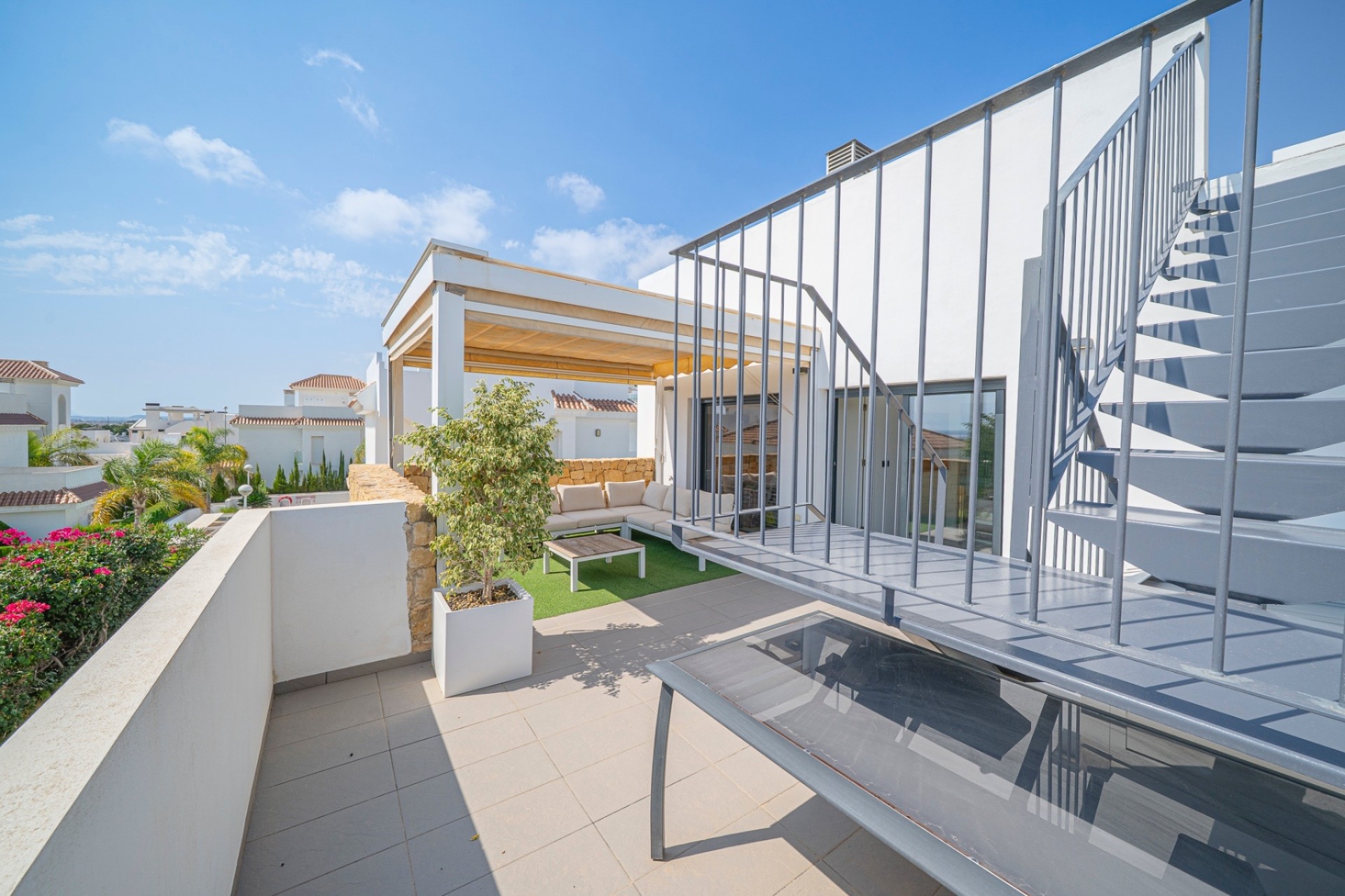 Venta - Chalet Independiente -
Ciudad Quesada - Rojales - Lo pepin