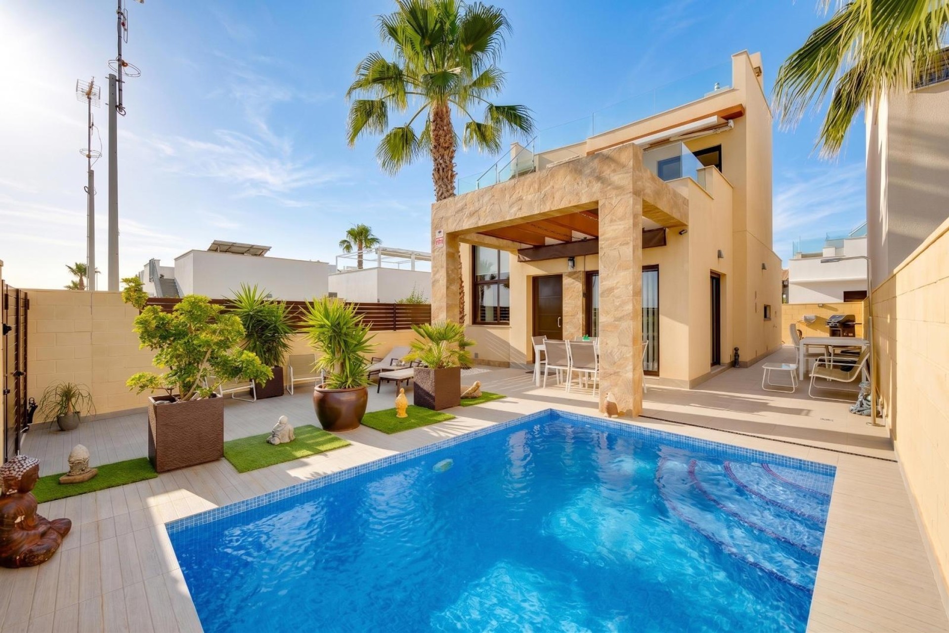 Venta - Chalet Independiente -
Ciudad Quesada - Rojales - Pueblo Bravo