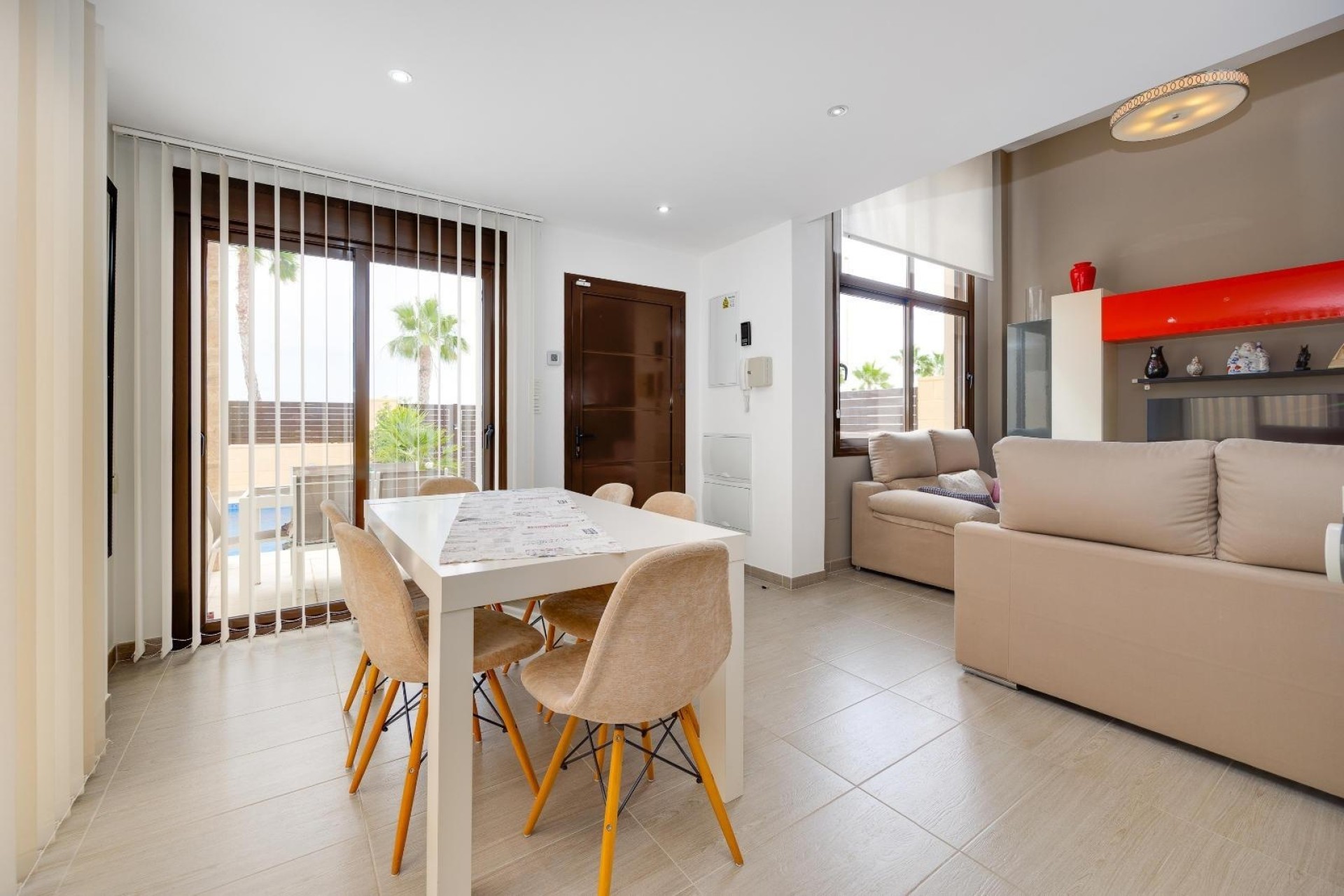 Venta - Chalet Independiente -
Ciudad Quesada - Rojales - Pueblo Bravo