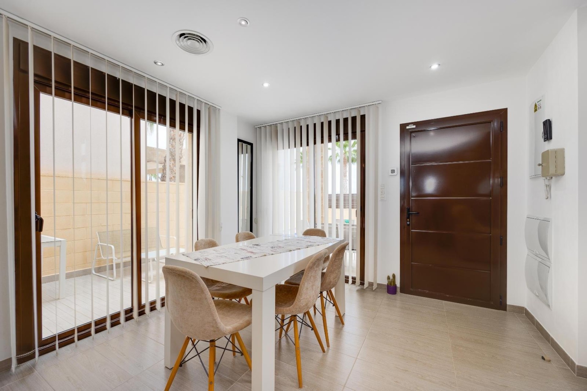 Venta - Chalet Independiente -
Ciudad Quesada - Rojales - Pueblo Bravo
