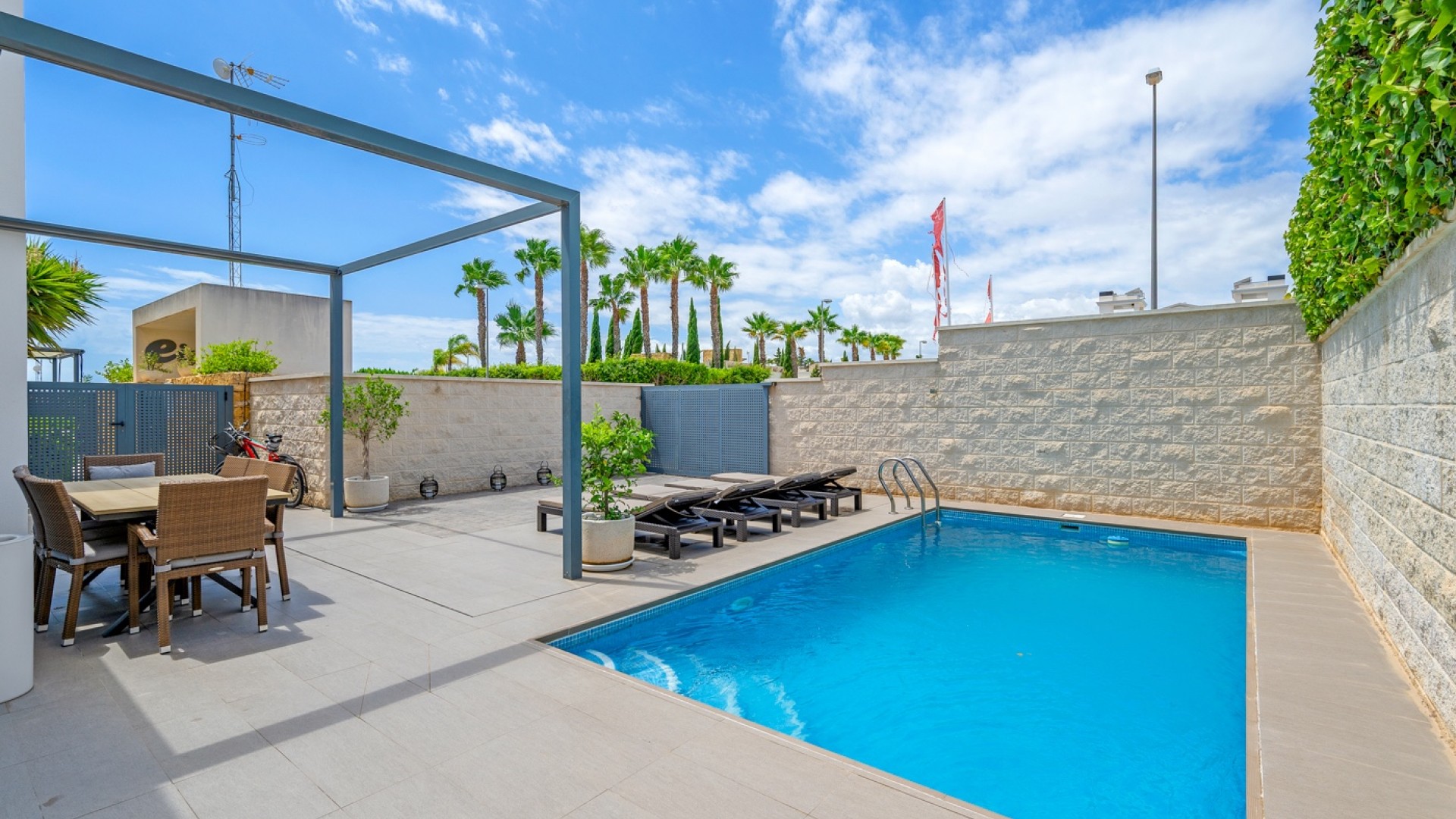 Venta - Chalet Independiente -
Ciudad Quesada - Rojales - Rojales