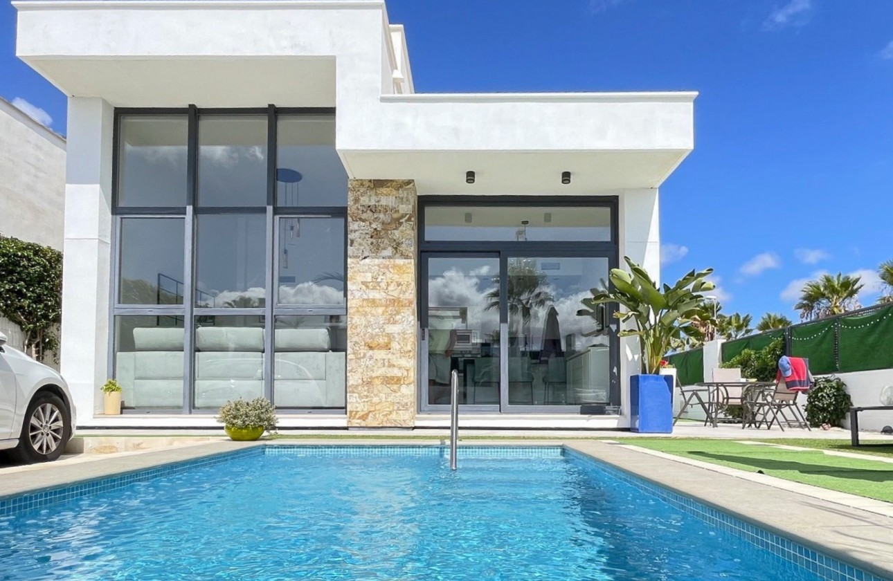 Venta - Chalet Independiente -
Ciudad Quesada - Rojales - Rojales