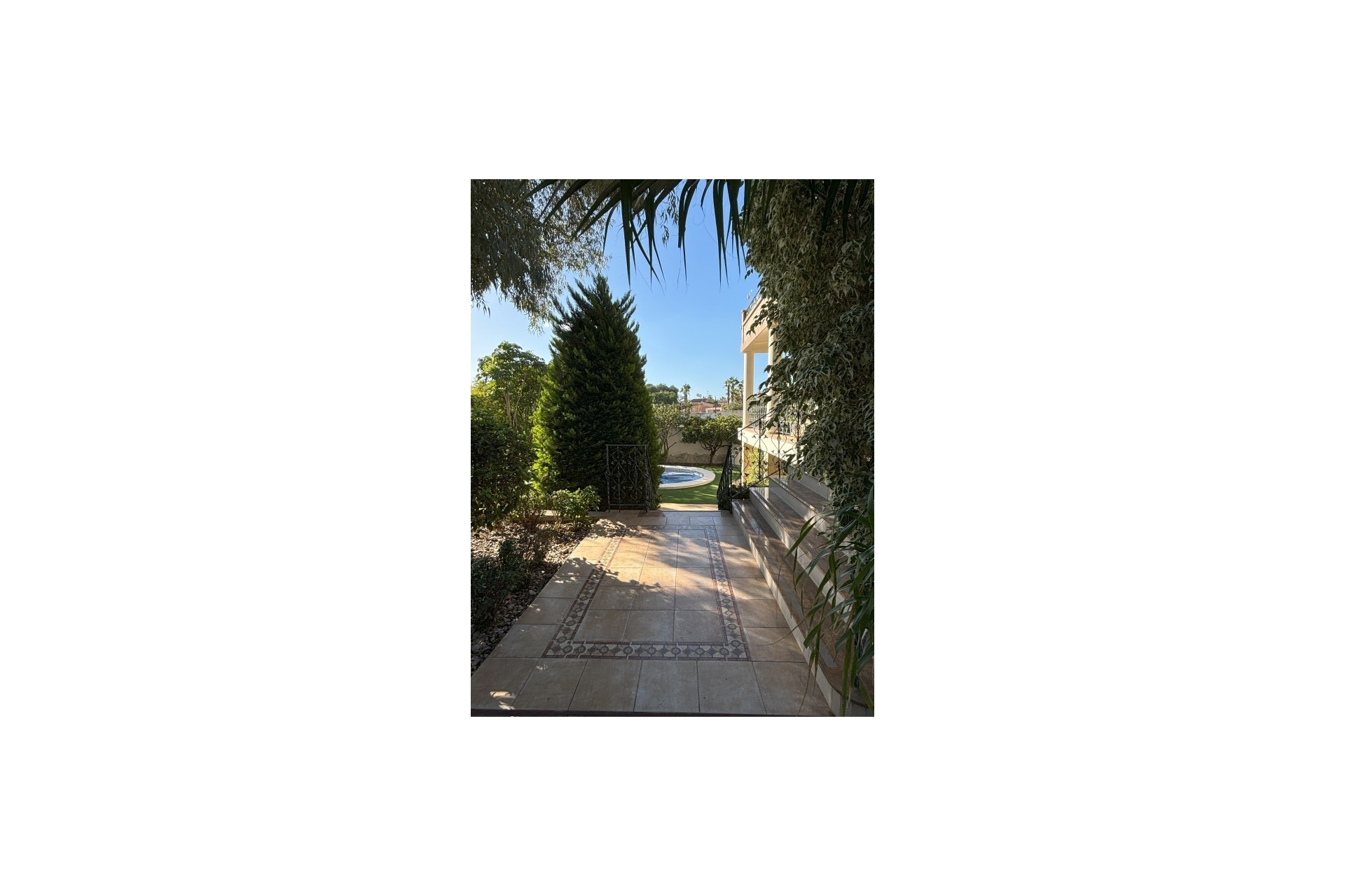 Venta - Chalet Independiente -
Ciudad Quesada