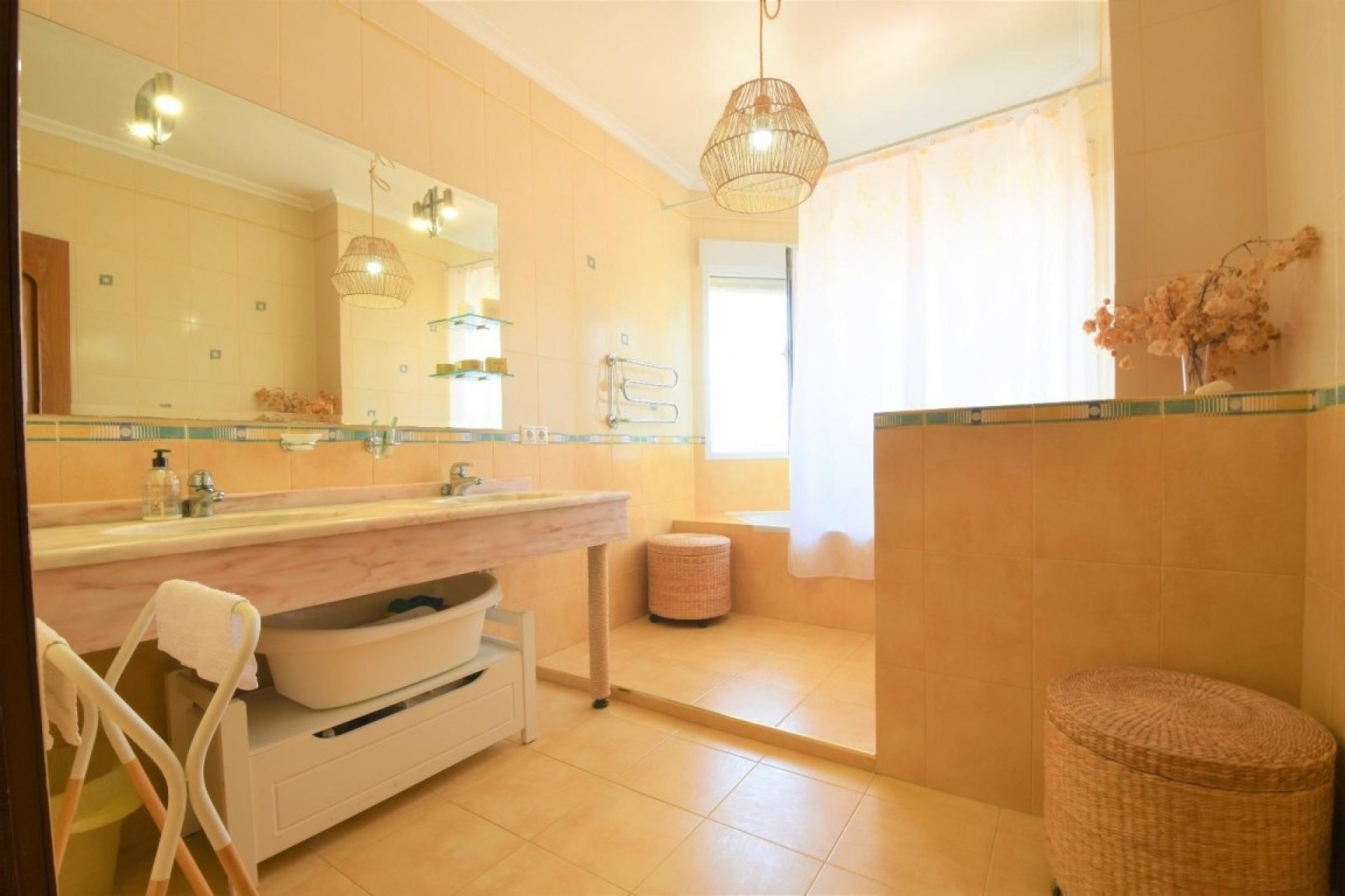 Venta - Chalet Independiente -
Ciudad Quesada