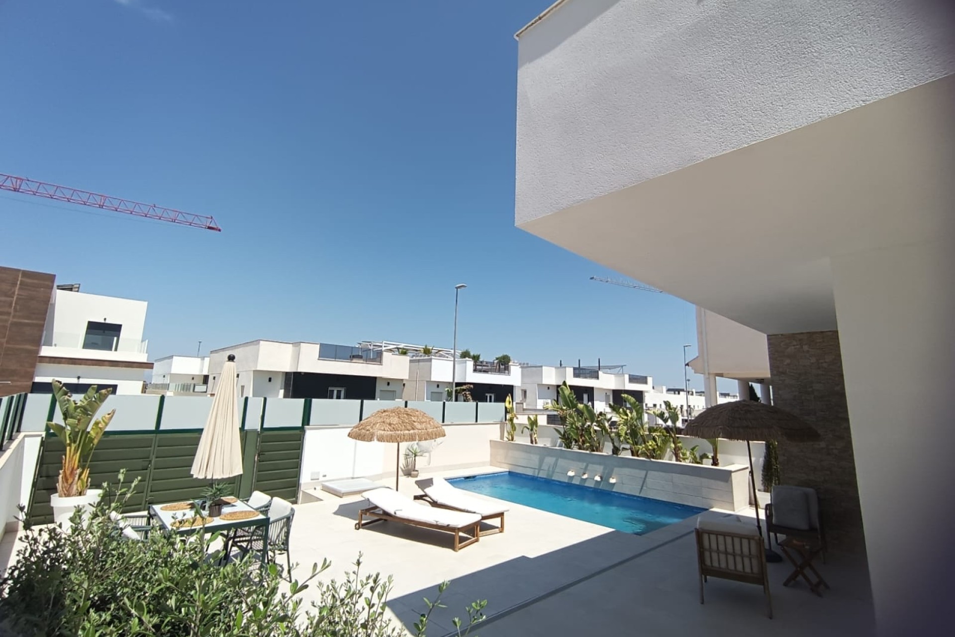 Venta - Chalet Independiente -
Daya Nueva