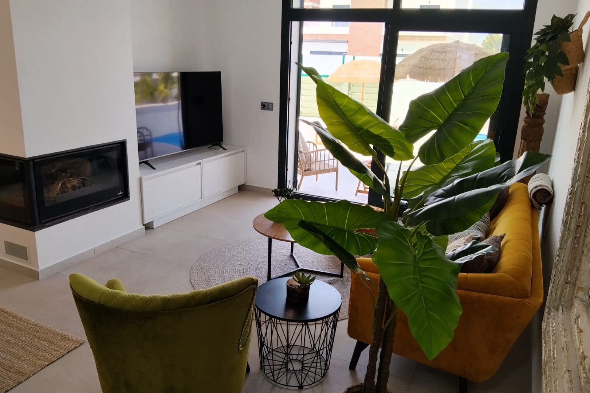 Venta - Chalet Independiente -
Daya Nueva