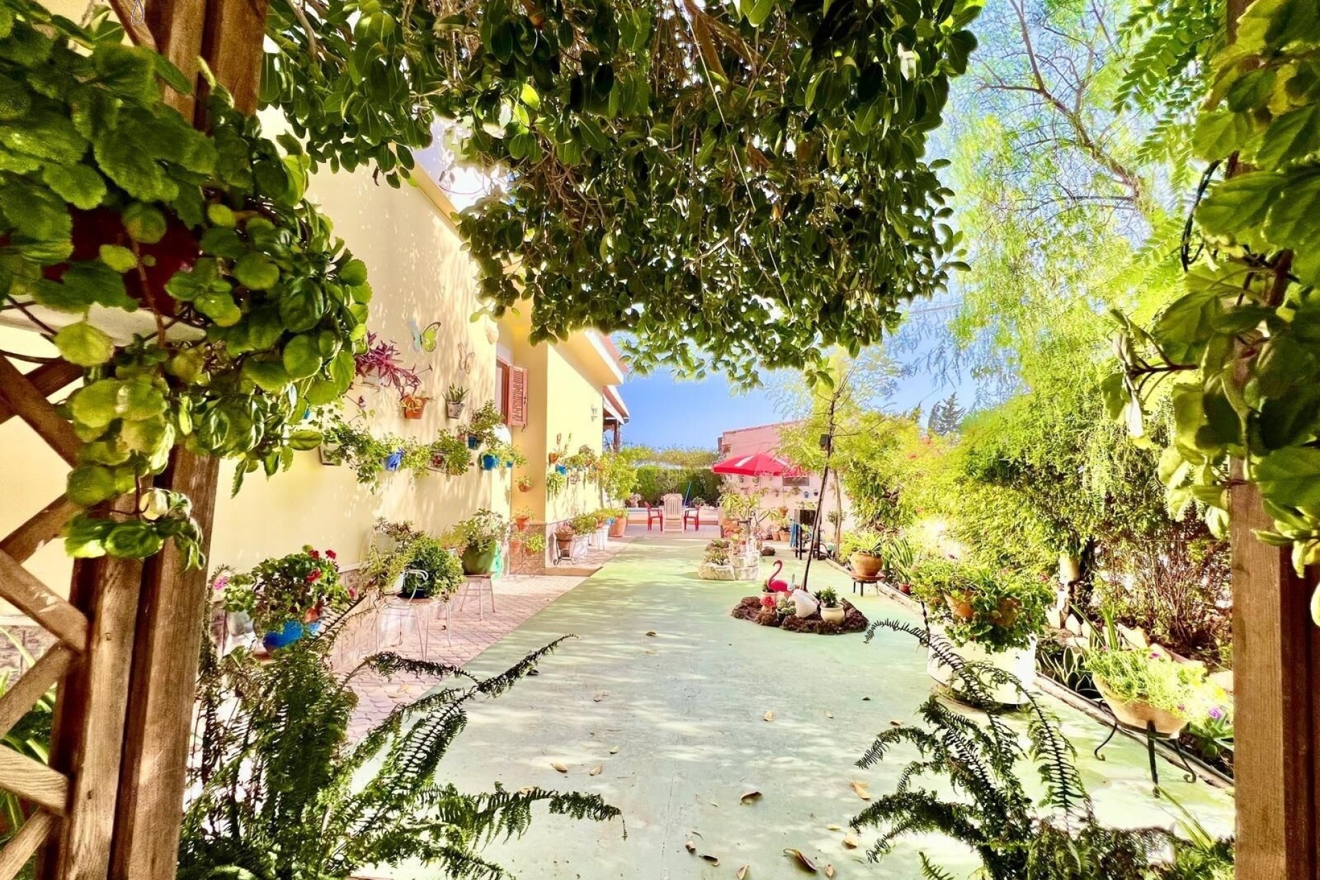 Venta - Chalet Independiente -
Daya Vieja - Costa Blanca Sur