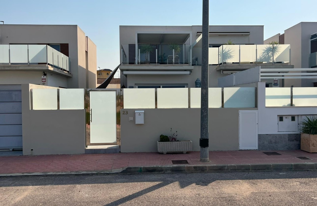 Venta - Chalet Independiente -
Daya Vieja - Costa Blanca