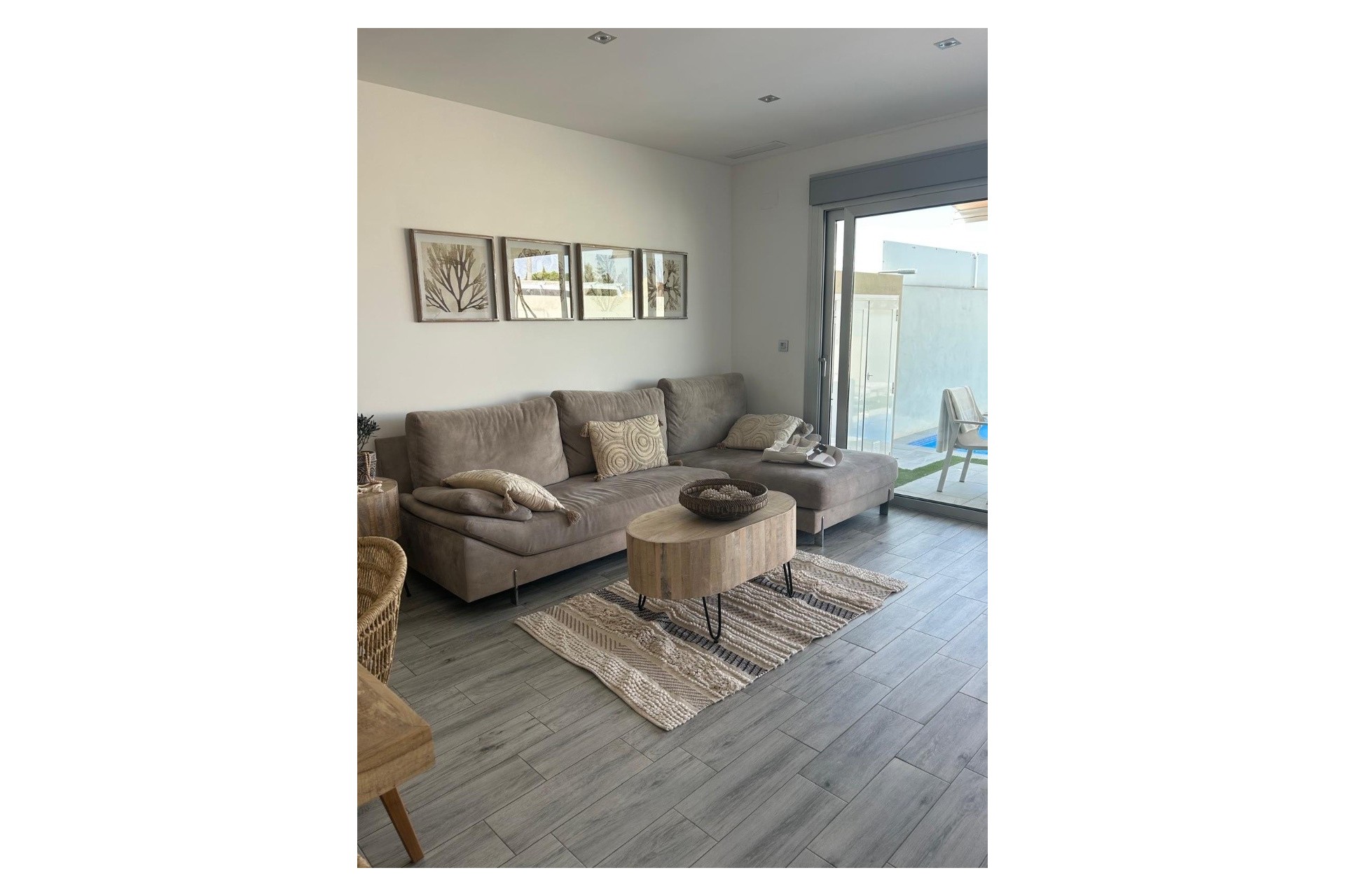 Venta - Chalet Independiente -
Daya Vieja - Costa Blanca