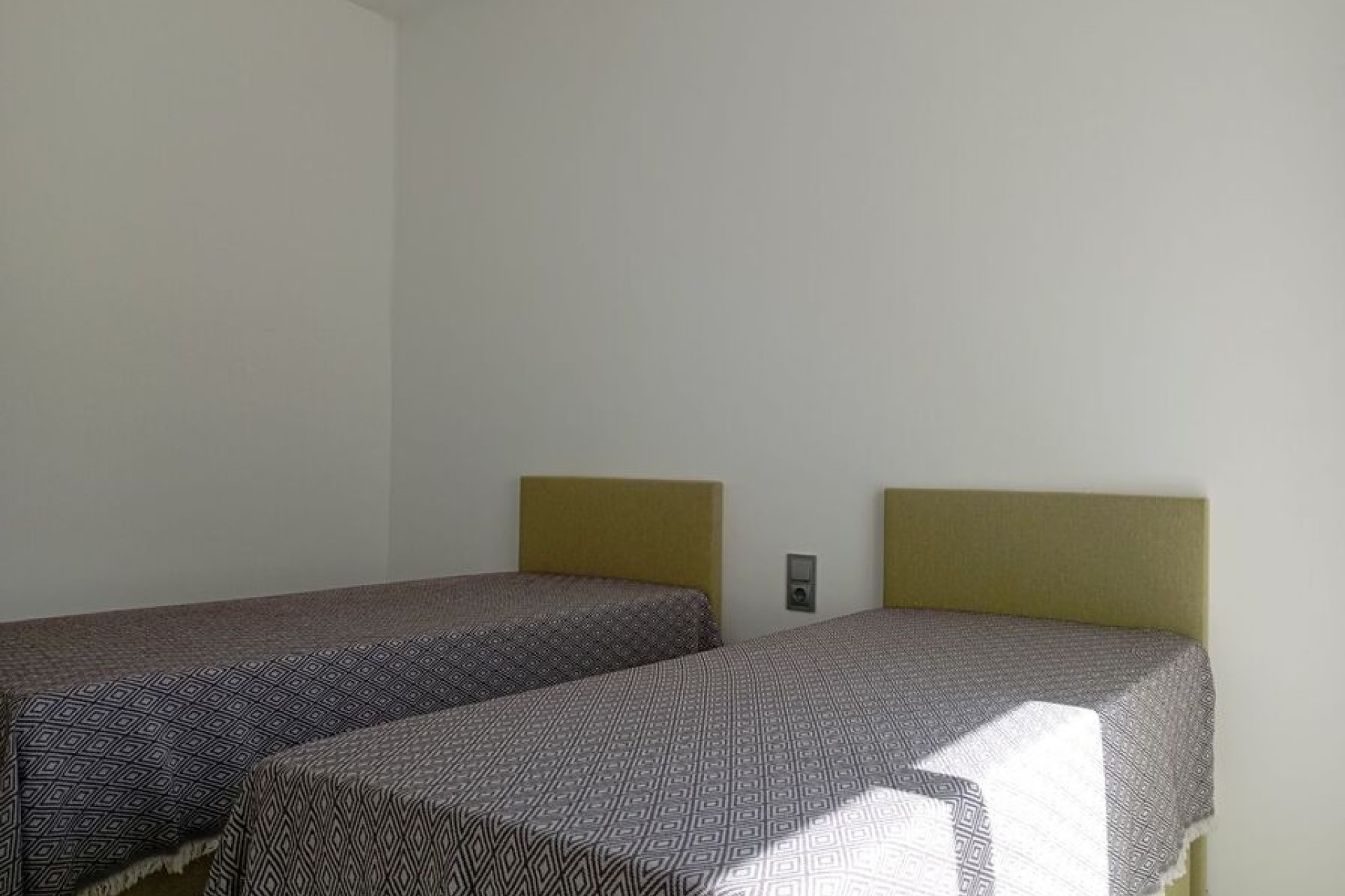 Venta - Chalet Independiente -
Daya Vieja - Costa Blanca