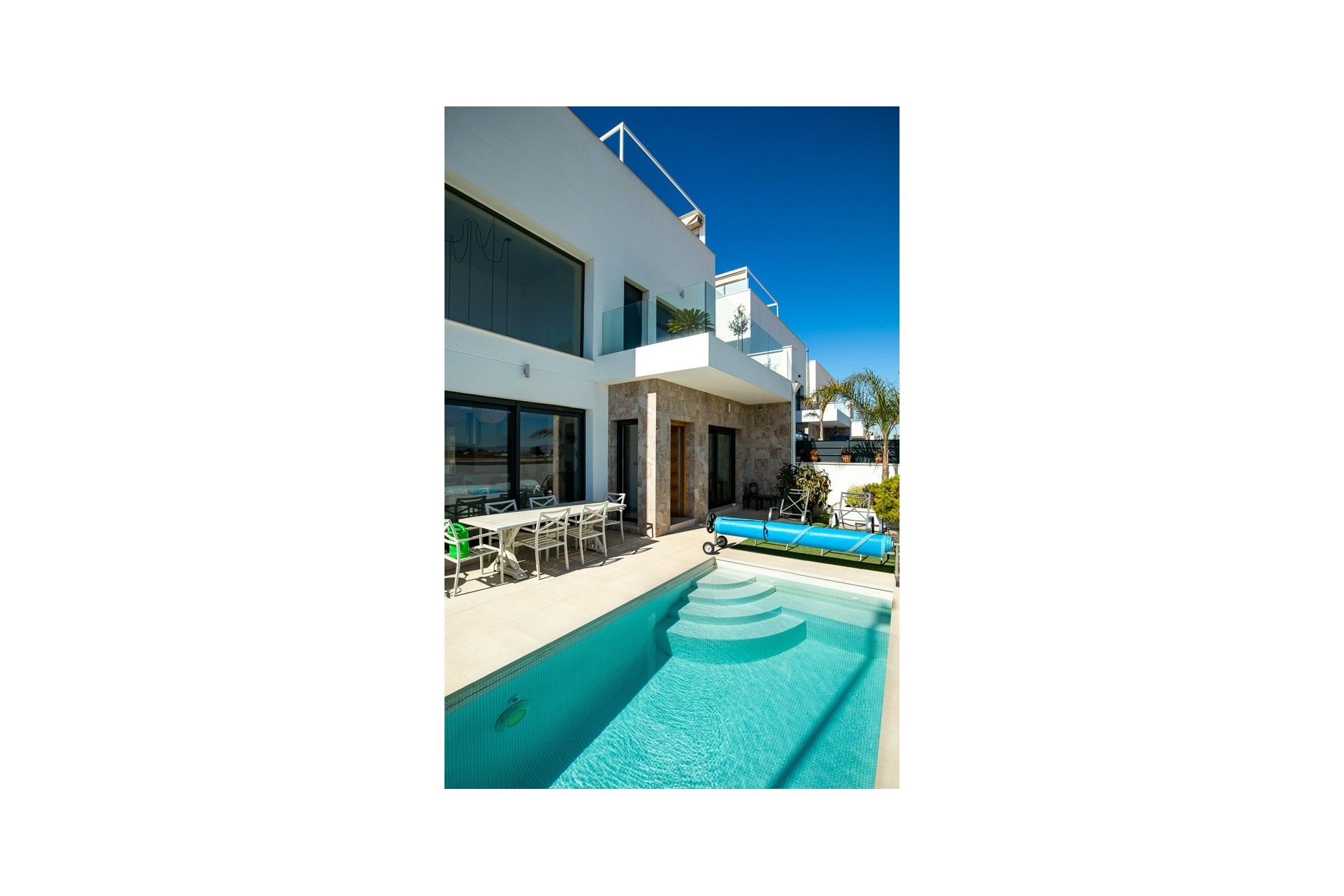 Venta - Chalet Independiente -
Daya Vieja
