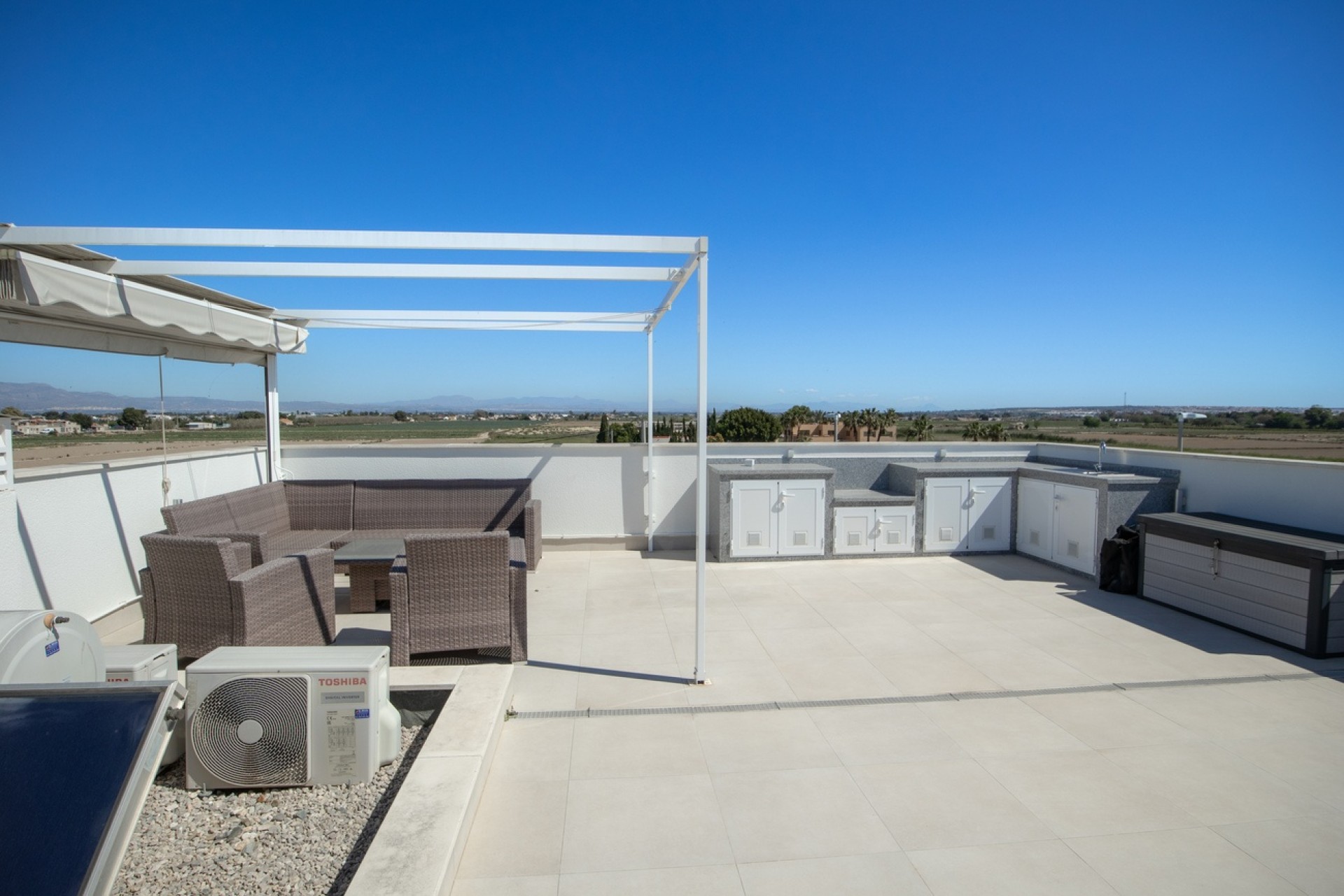 Venta - Chalet Independiente -
Daya Vieja