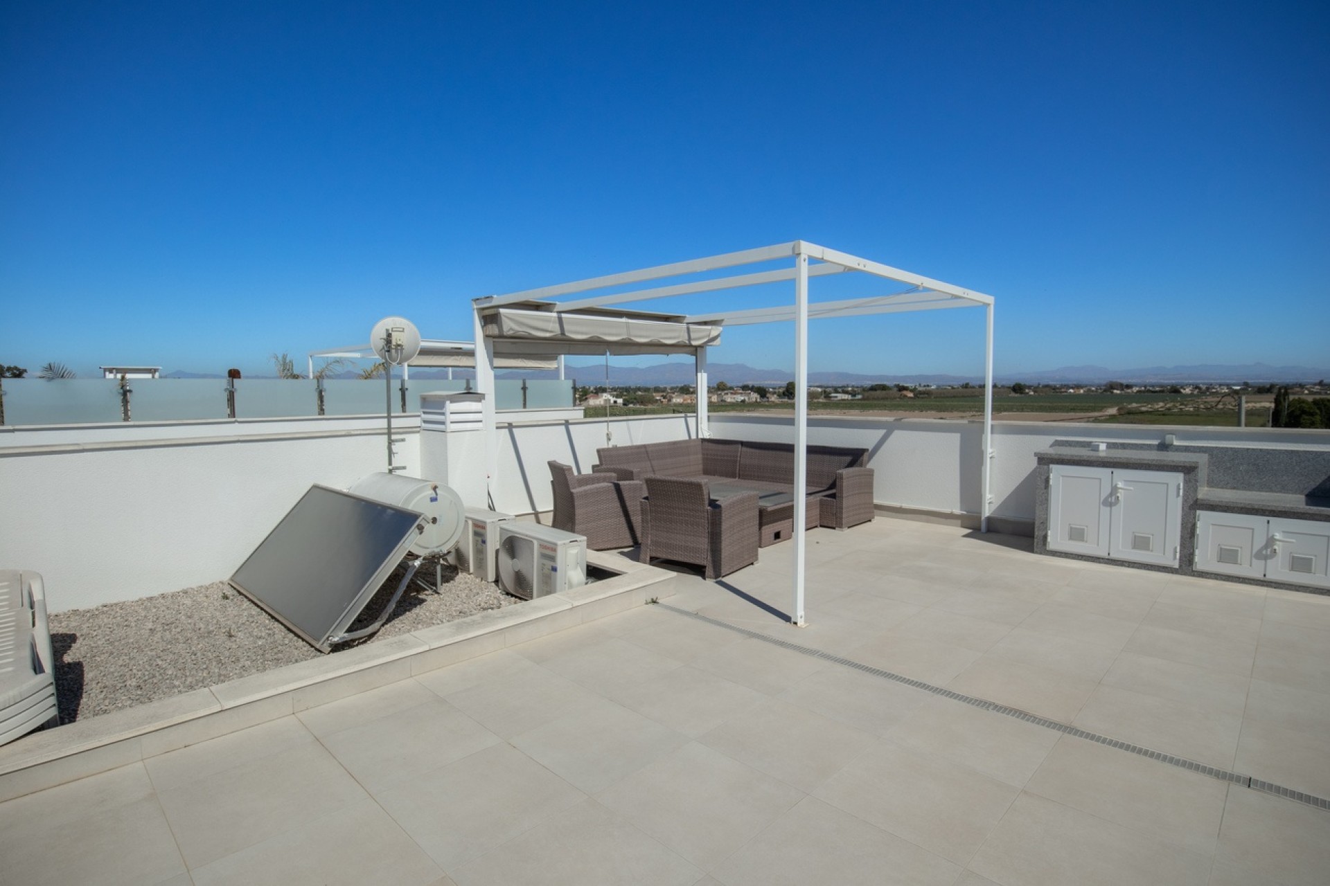 Venta - Chalet Independiente -
Daya Vieja