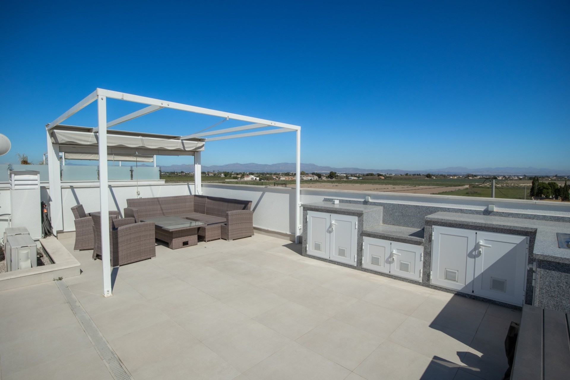 Venta - Chalet Independiente -
Daya Vieja