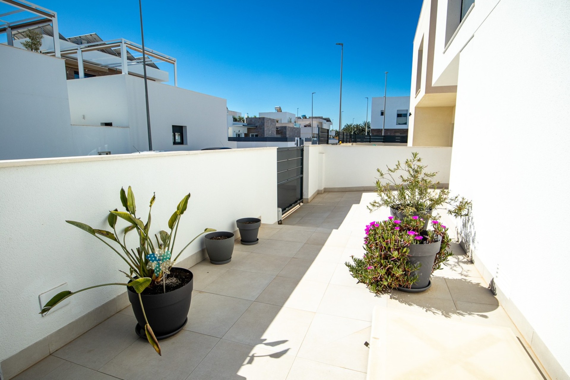 Venta - Chalet Independiente -
Daya Vieja