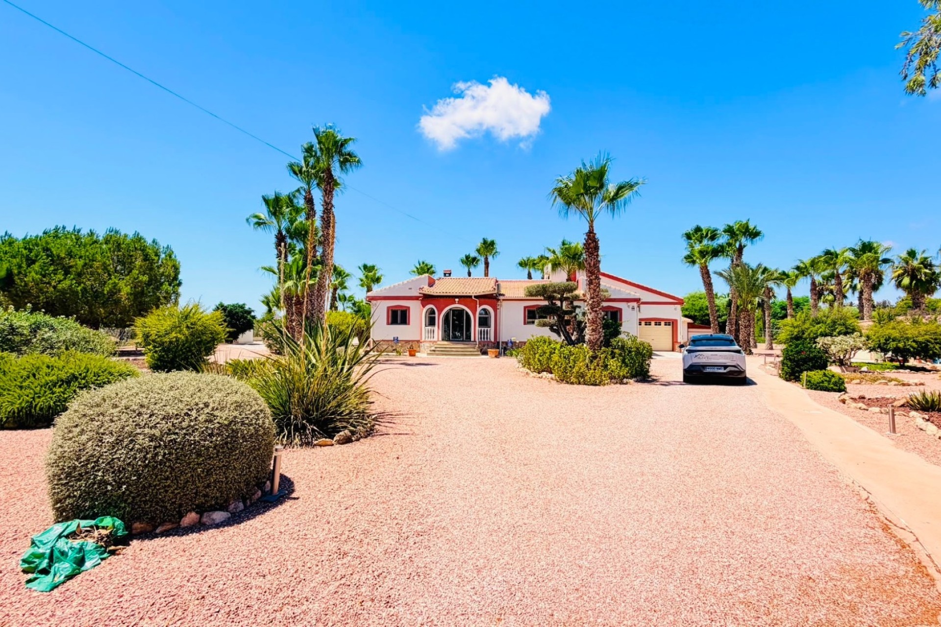 Venta - Chalet Independiente -
Daya Vieja