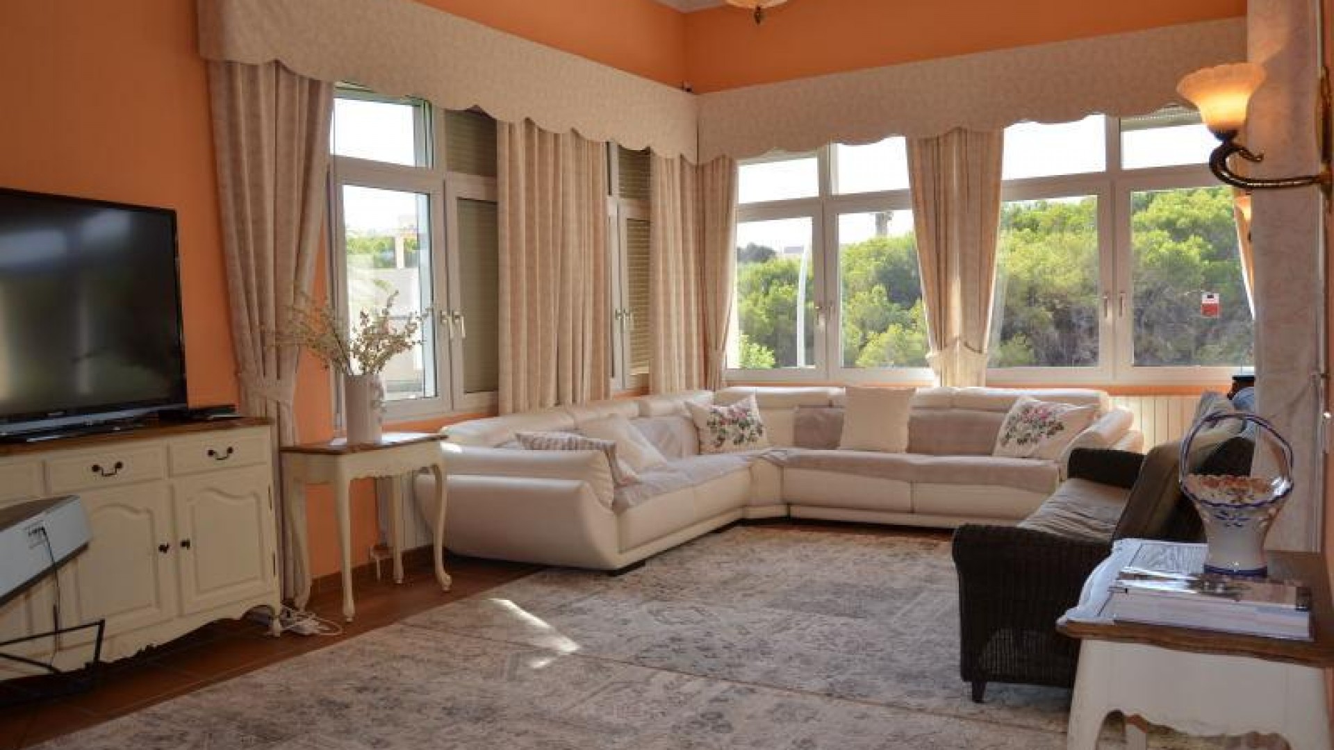 Venta - Chalet Independiente -
Dehesa de Campoamor