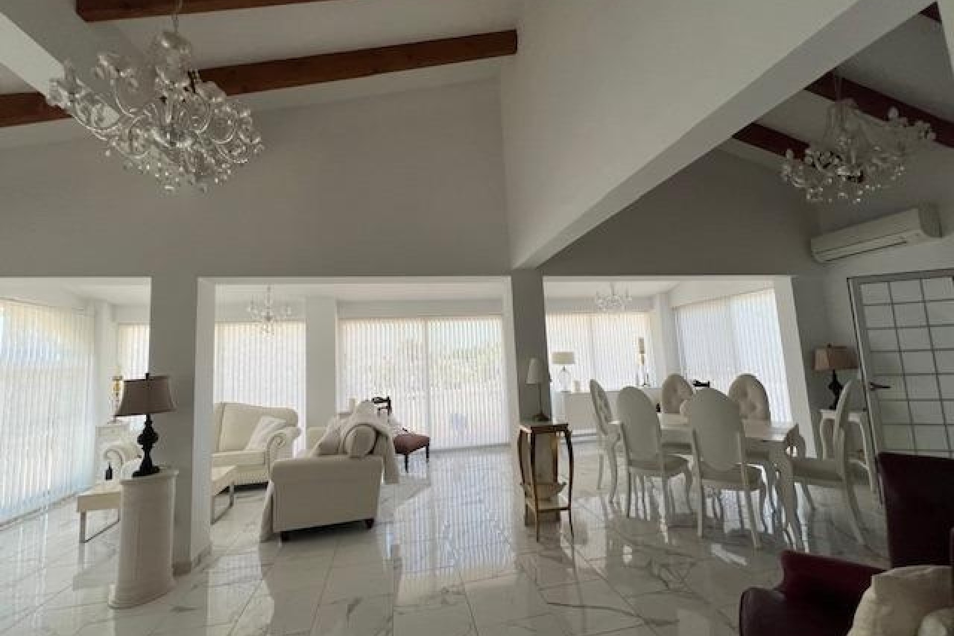 Venta - Chalet Independiente -
Dolores - Comunidad Valenciana