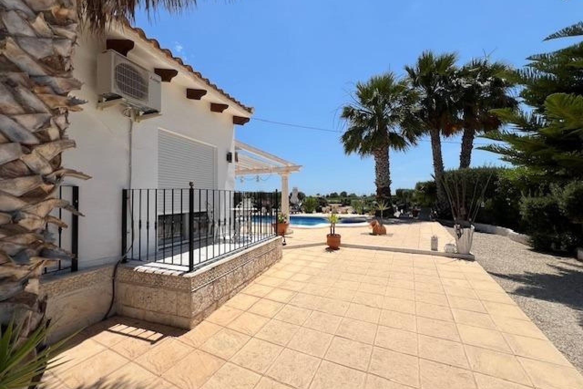 Venta - Chalet Independiente -
Dolores - Comunidad Valenciana