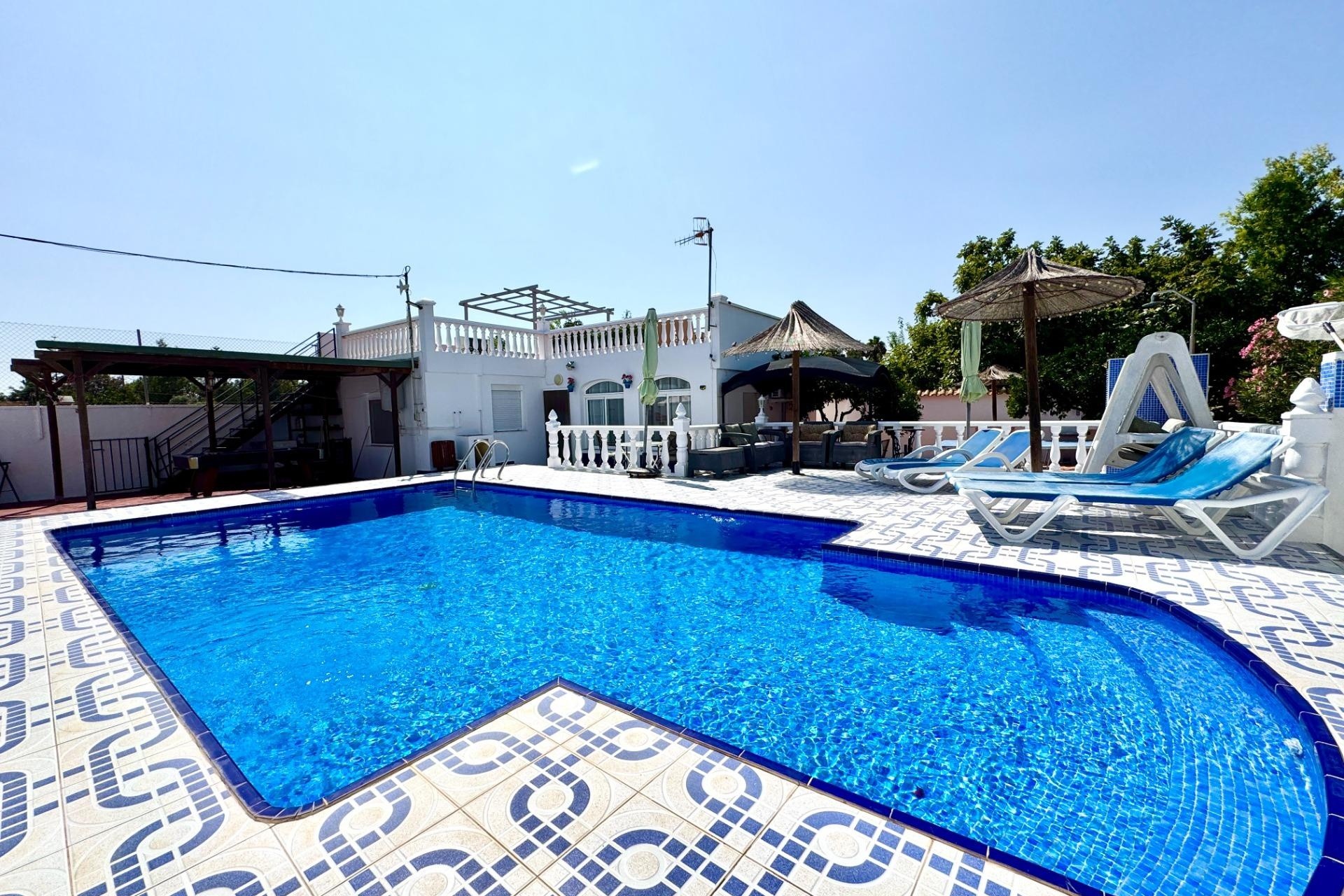 Venta - Chalet Independiente -
Dolores - Comunidad Valenciana