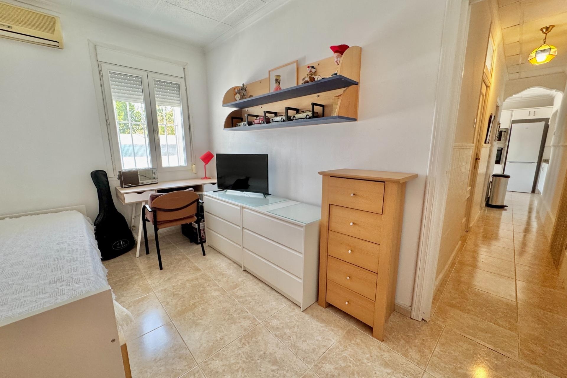 Venta - Chalet Independiente -
Dolores - Comunidad Valenciana
