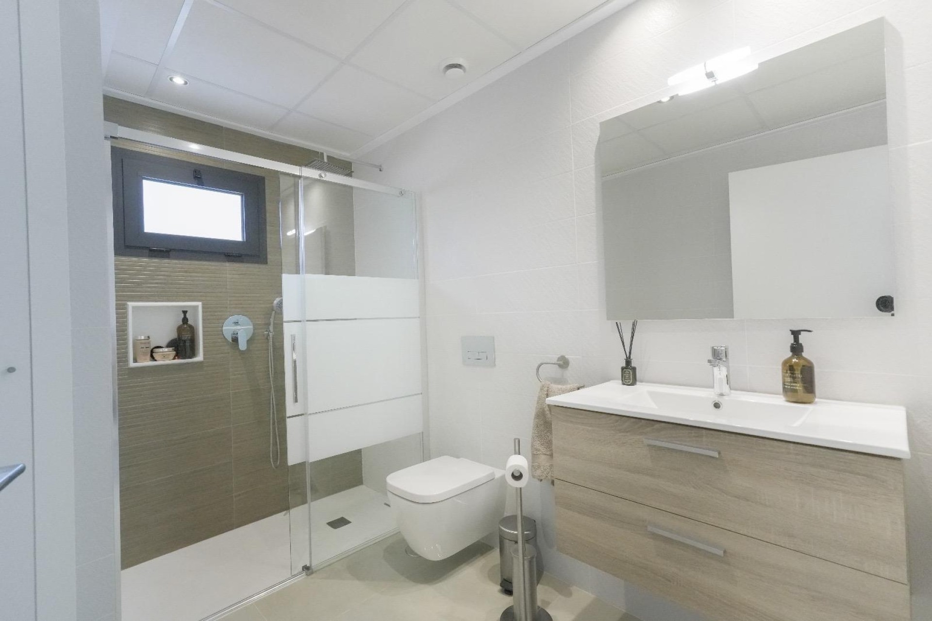 Venta - Chalet Independiente -
Dolores