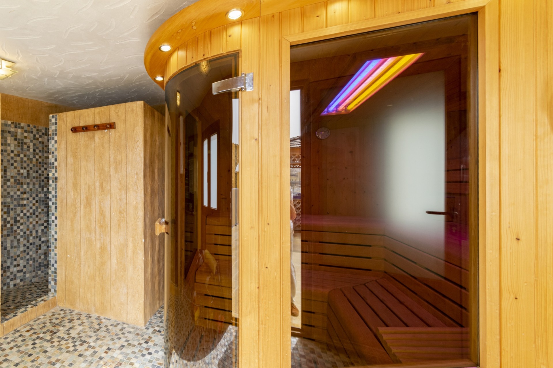 Venta - Chalet Independiente -
El Beal - Inland