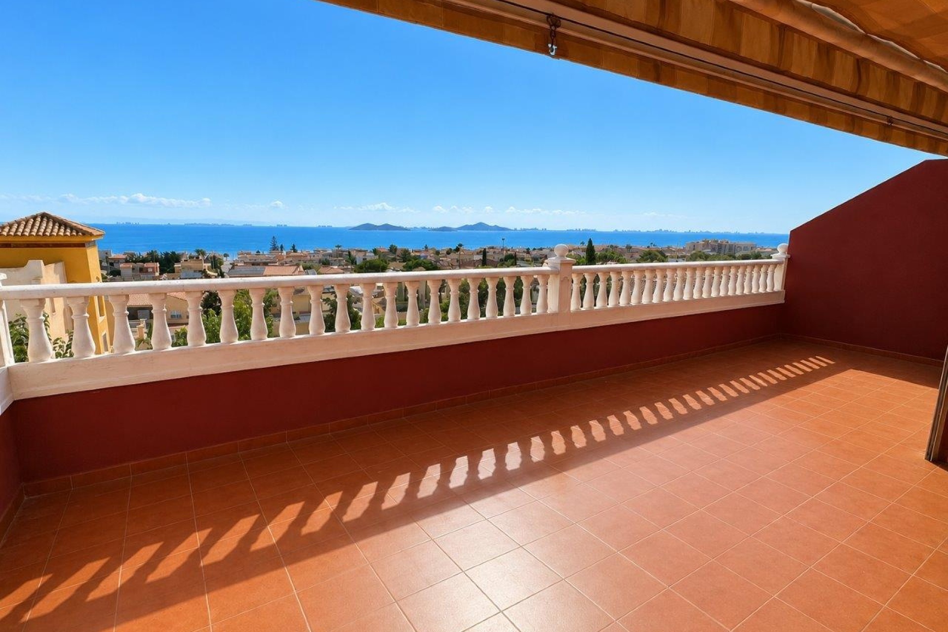 Venta - Chalet Independiente -
El Carmoli - Costa Calida