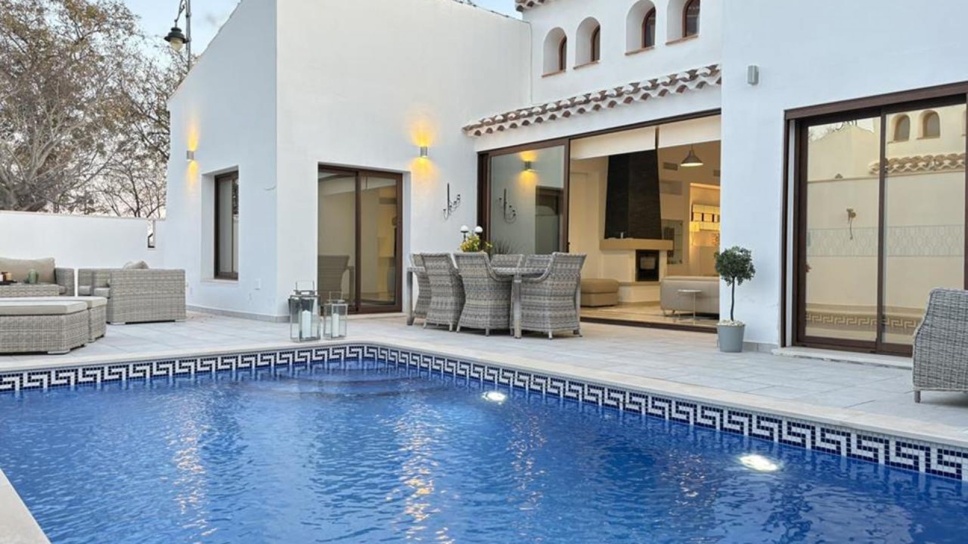 Venta - Chalet Independiente -
El Valle Golf Resort