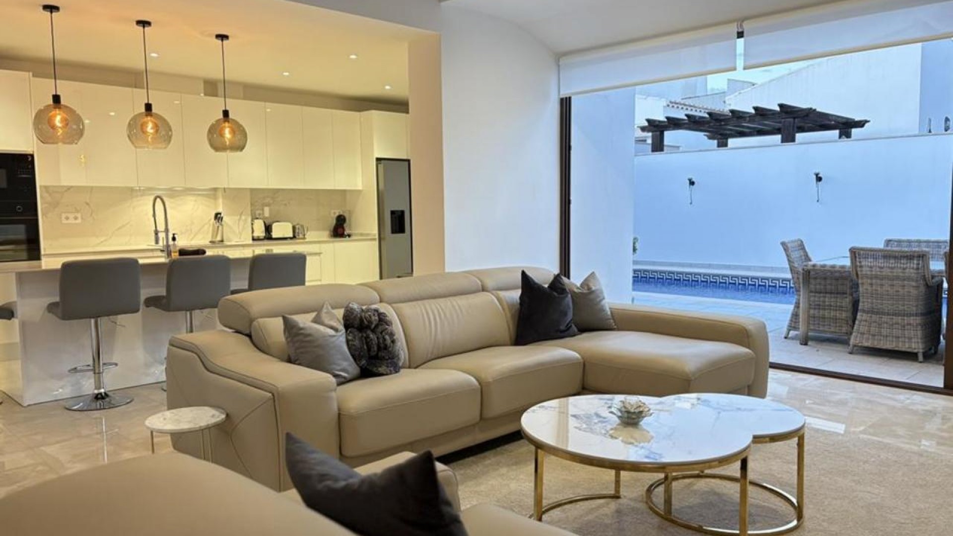 Venta - Chalet Independiente -
El Valle Golf Resort