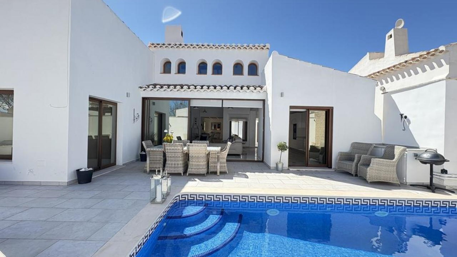 Venta - Chalet Independiente -
El Valle Golf Resort